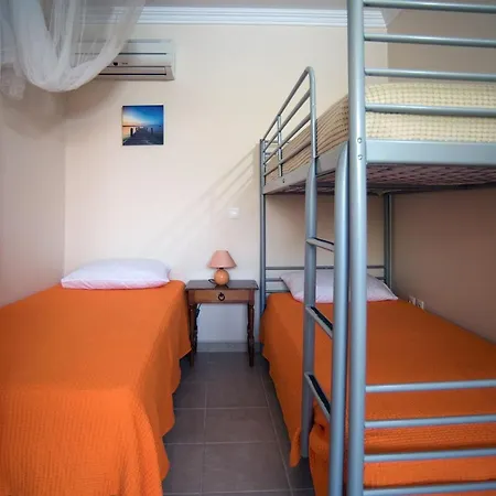 Lefkada Summer House Near The * ניקיאנה