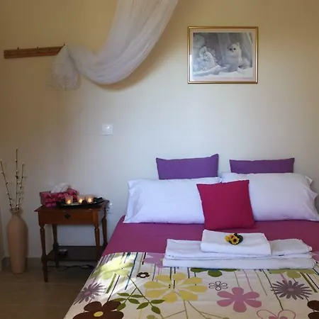 בית נופש Lefkada Summer House Near The