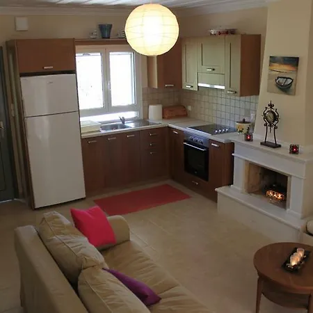 Lefkada Summer House Near The בית נופש