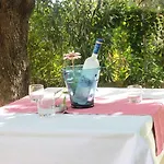 Lefkada Summer House Near The Nikiana