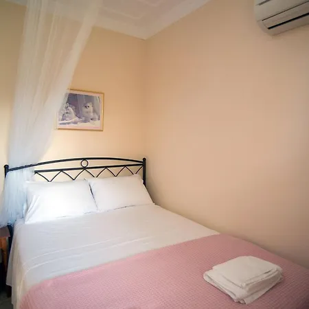 度假居 Lefkada Summer House Near The *