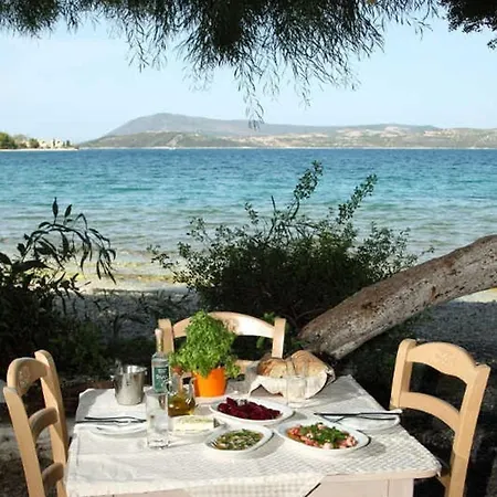 Lefkada Summer House Near The 度假居 *