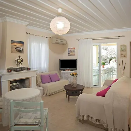 度假居 Lefkada Summer House Near The *
