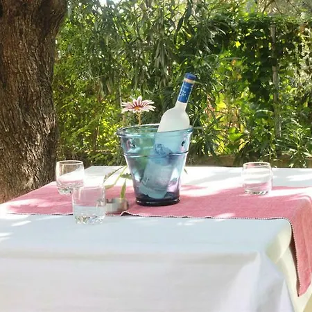 Lefkada Summer House Near The Nikiana